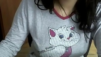 Pertunjukan Solo Buatan Sendiri Dari Gadis Kamera Turki Yang Cantik.