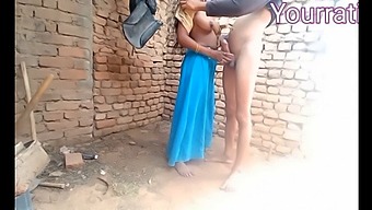 Indiaas Stel Geniet Van Het Huwelijksleven Buiten In Een Sexy Video