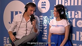Ambarprada'S Intense Orgasm In The Sex Machine: A Homemade, Hd Experience